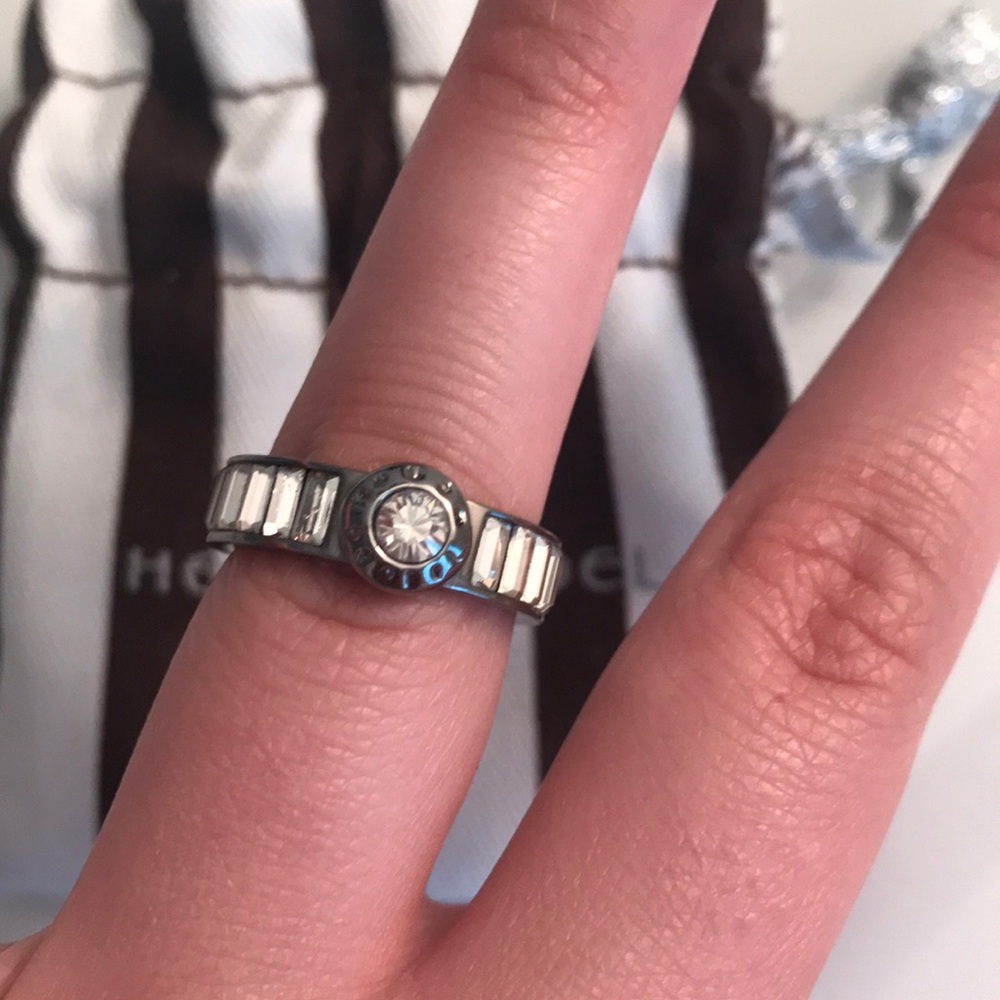 Henri Bendel Ring
